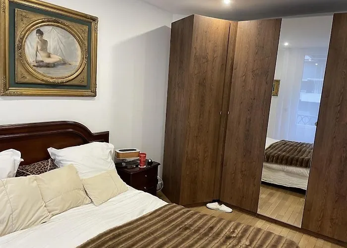 Cosy, Chic, Touristique 파리